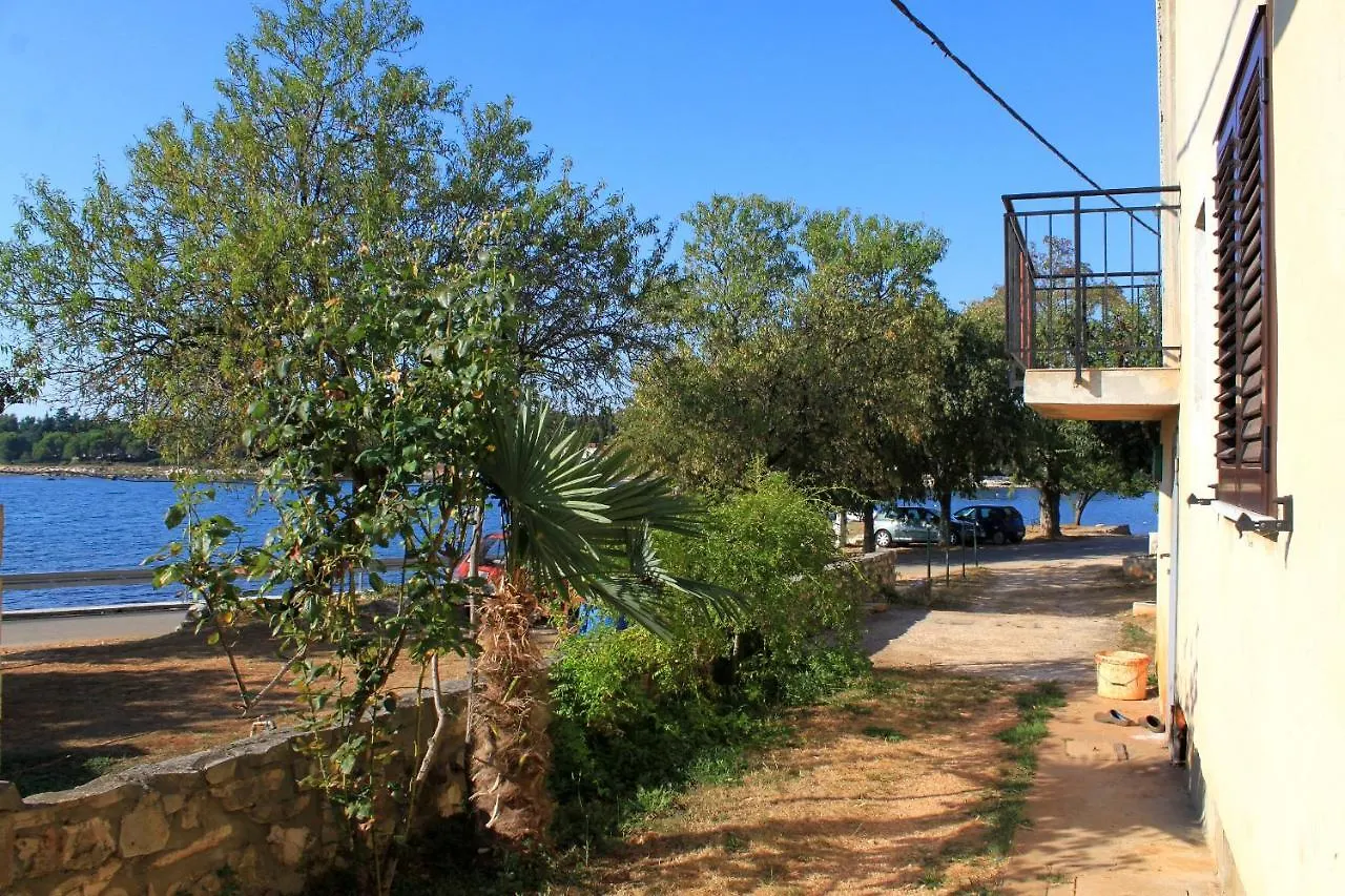 Apartments By The Sea Sveti Ivan, Umag - 9692